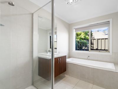 12 Relph Avenue, Sale