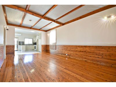 43 Sterling Street, Dubbo
