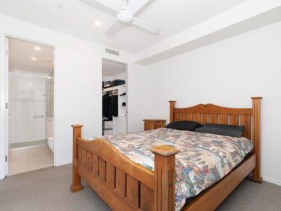 703 / 18 Duke Street, Kangaroo Point