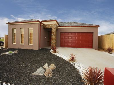 39 Bushlark Crescent, Truganina