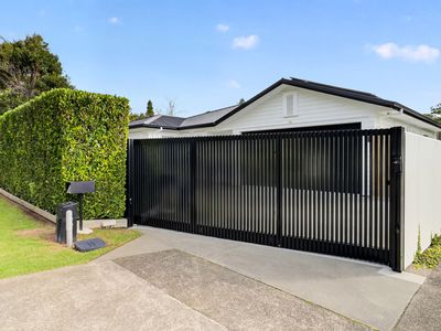 9 Penzance Road, Mairangi Bay