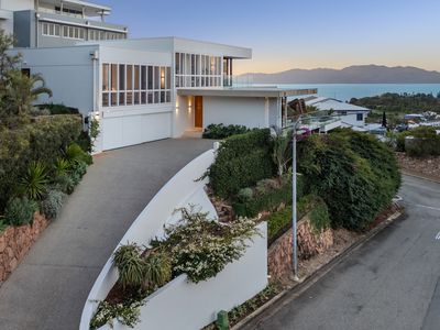 1 Balmoral Drive, Castle Hill