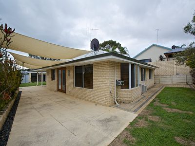 77 Weaponess Road, Scarborough