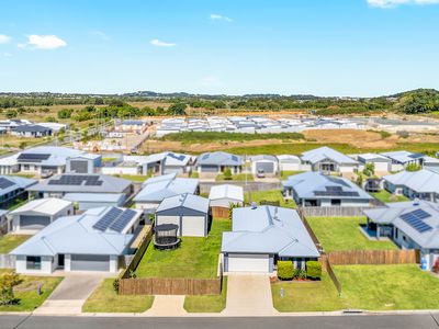 30 Palmetto Crescent, Rural View