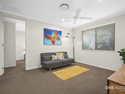 8 Regal Cl, Heathwood