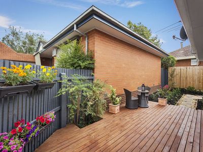 1 / 15 Kauri Court, Mitcham