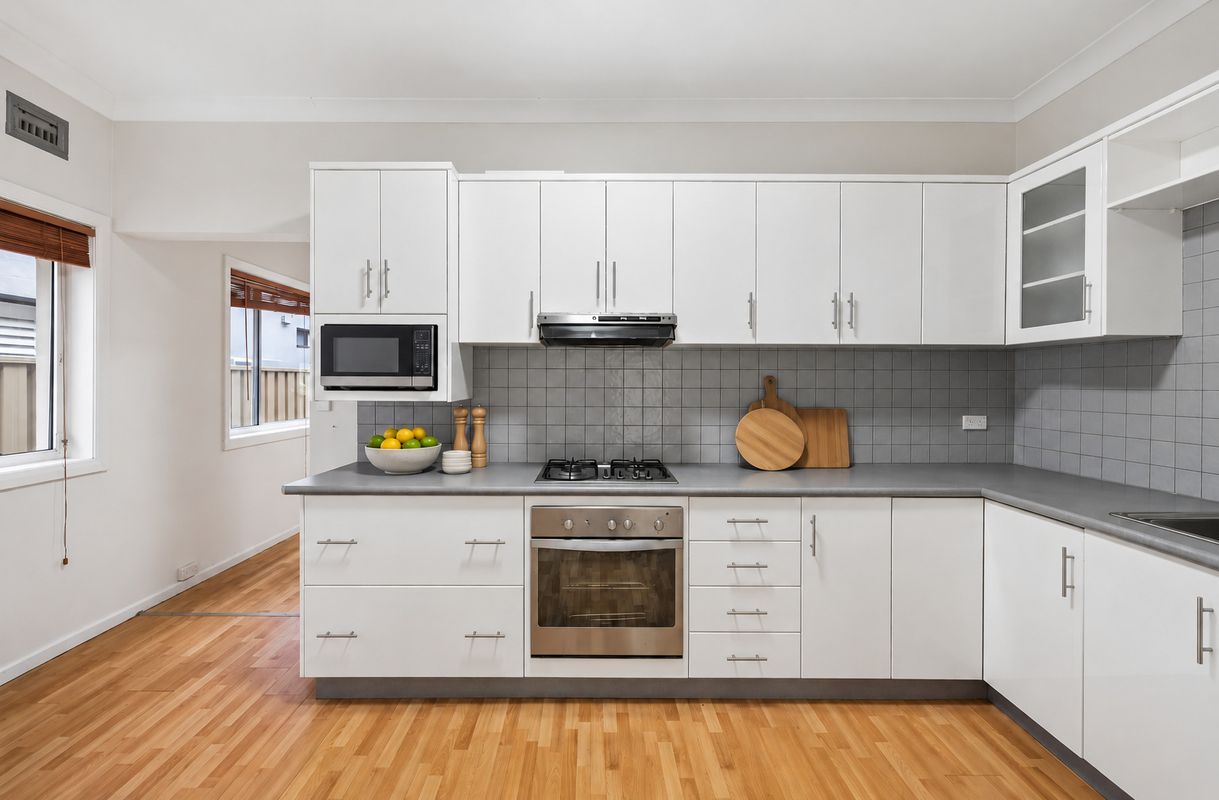 10 Kurnell Street, Botany
