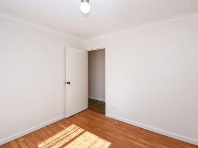 28 Parkway Road, Bibra Lake