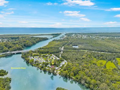 4 Riverside Crescent, Brunswick Heads