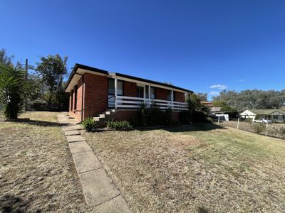 4 Harris Street, Tamworth