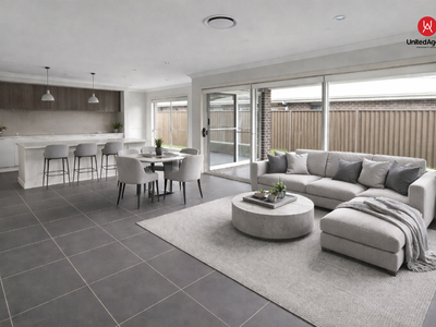 18 Willunga Street, Gledswood Hills