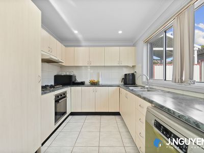 2 / 620-622 The Horsley Drive, Smithfield