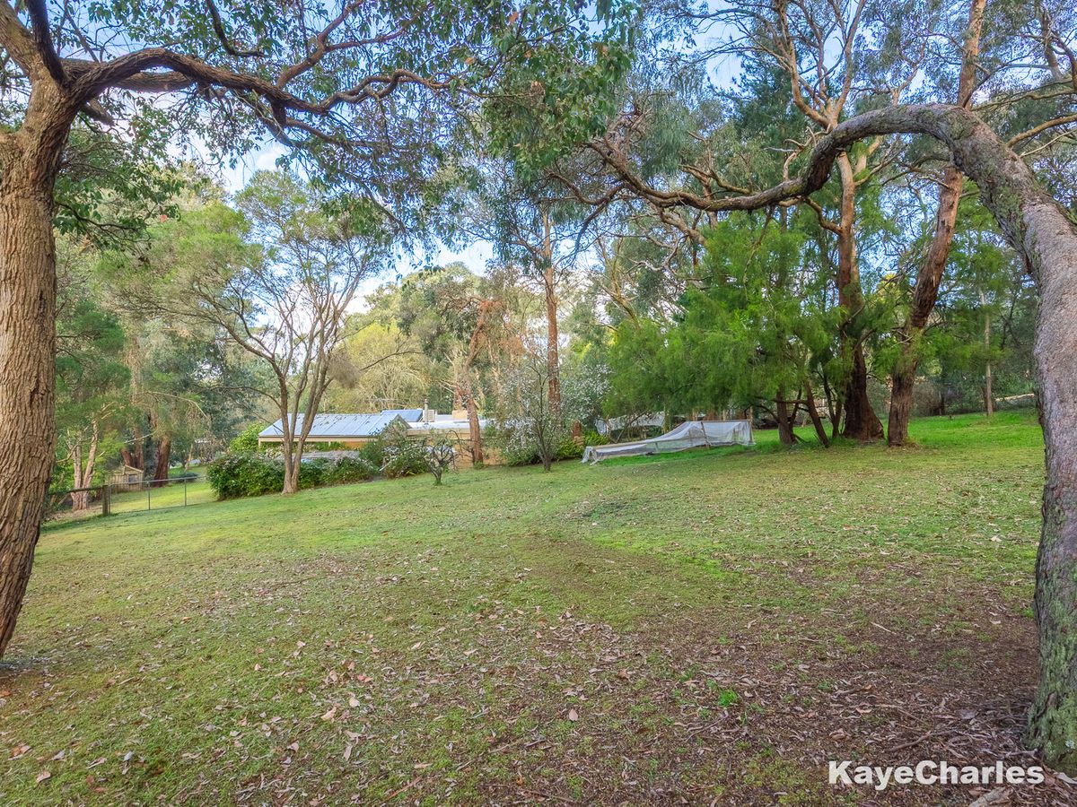 32 Burton Road, Beaconsfield Upper