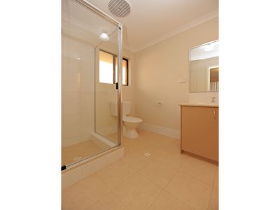 8A Keenan Street, Kalgoorlie