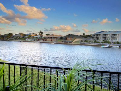 128 / 2 Peregrine Drive, Wurtulla
