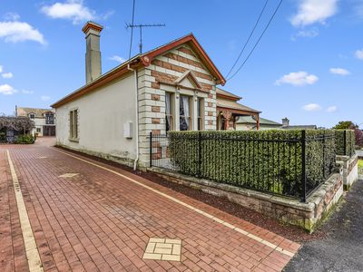 104  Wehl Street South, Mount Gambier