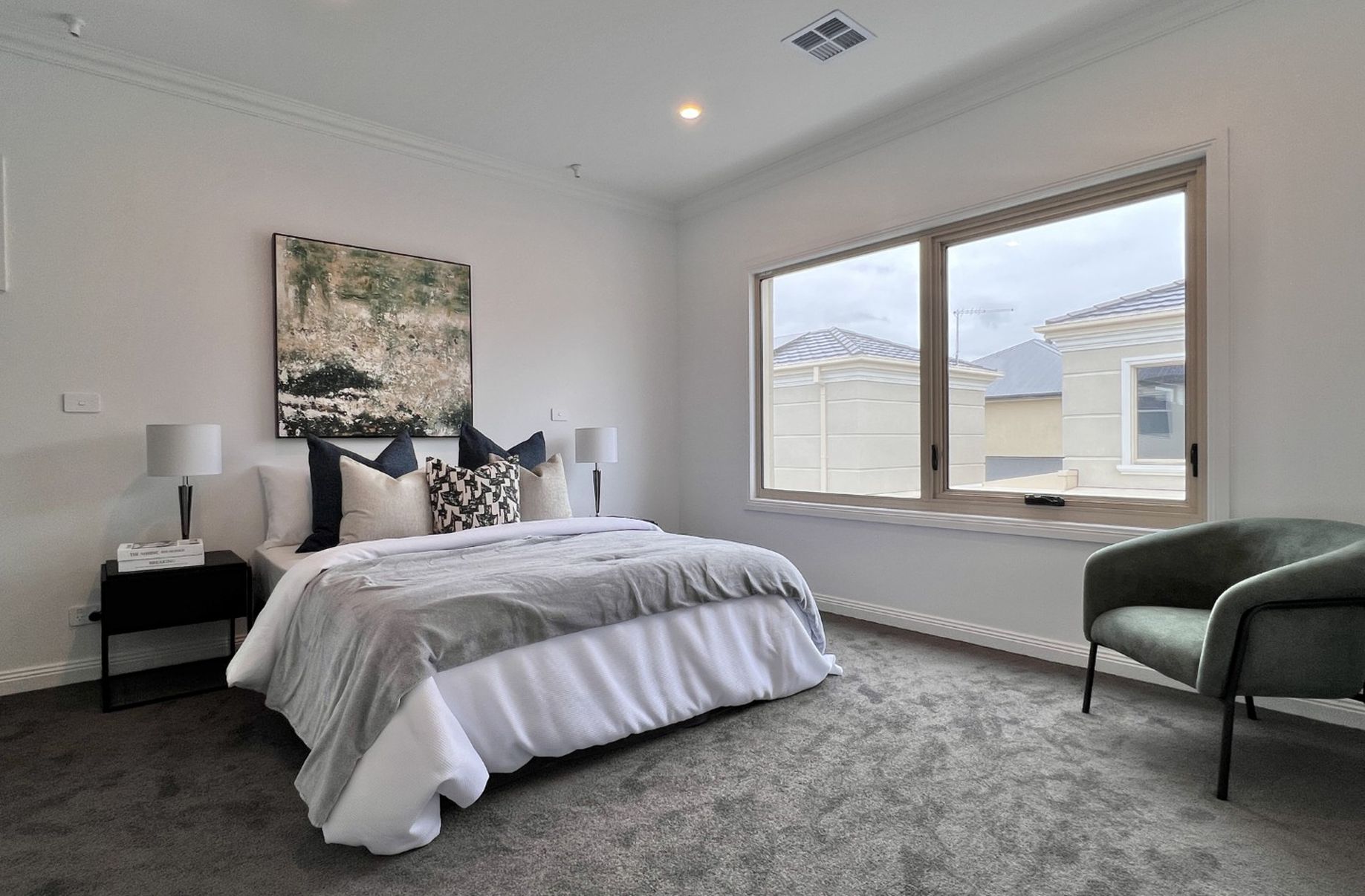 3 / 5 Barry Road, Burwood East