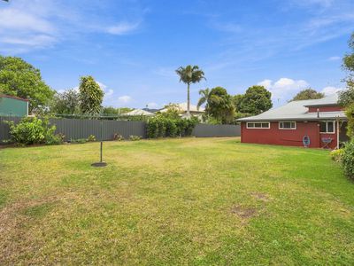 10 Beatrice Street, Atherton