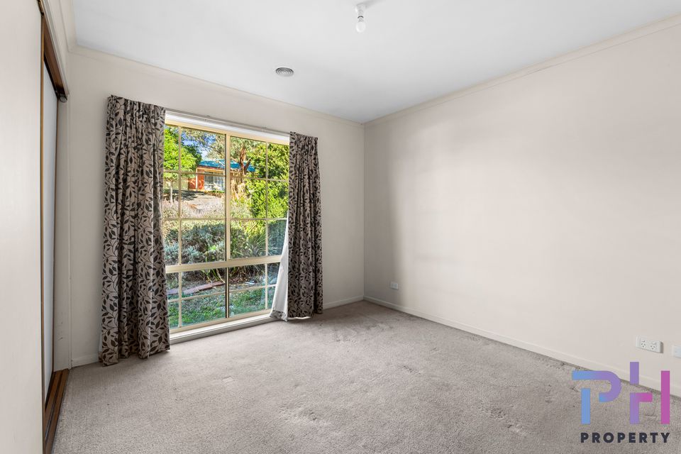 30 Pattison Drive, Kangaroo Flat