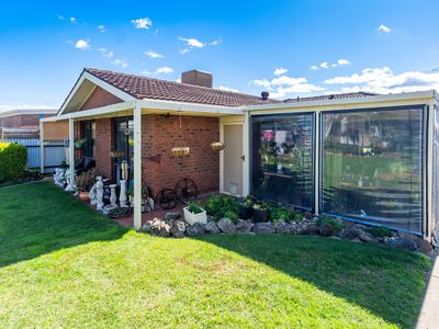 19 LLOYD STREET, West Wodonga