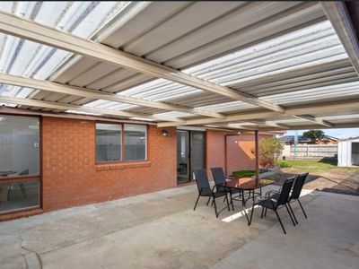 80 Yarcombe Crescent, Craigieburn