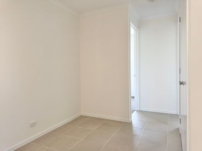 18 Ardisia Way, Manor Lakes