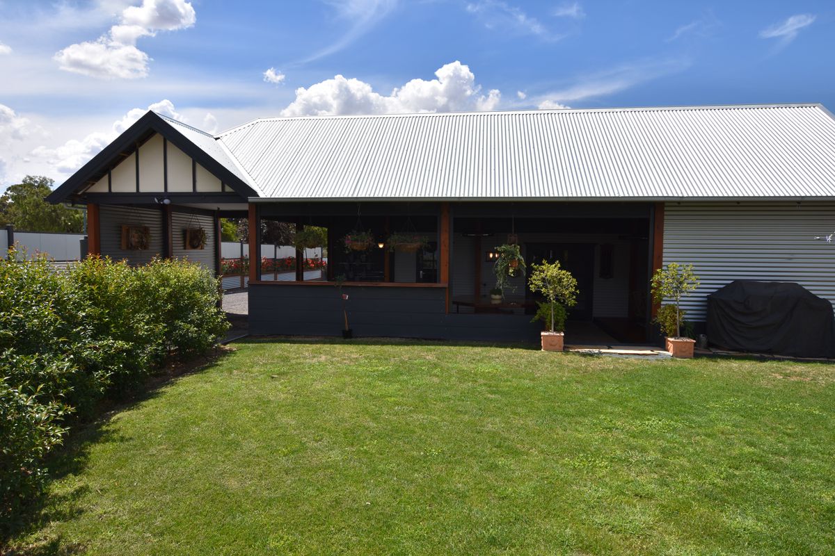 15 Murchison Road, Rushworth