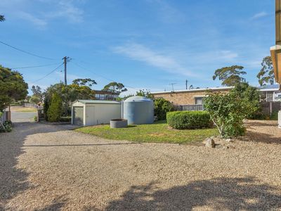 33 Fourth Avenue, Dodges Ferry