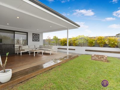 10 Alata Grove, Byford