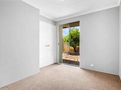 6 Borah Court, Caversham