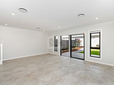 99 Thompson Road, Oran Park