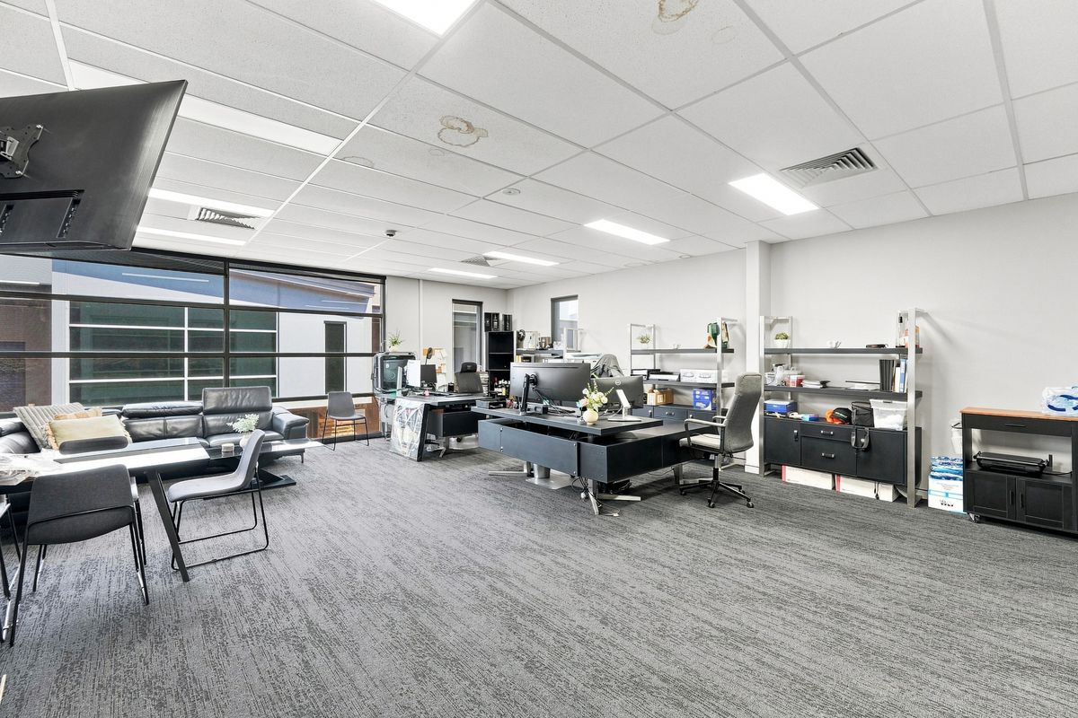 2 / 37 Anzac Avenue, Smeaton Grange