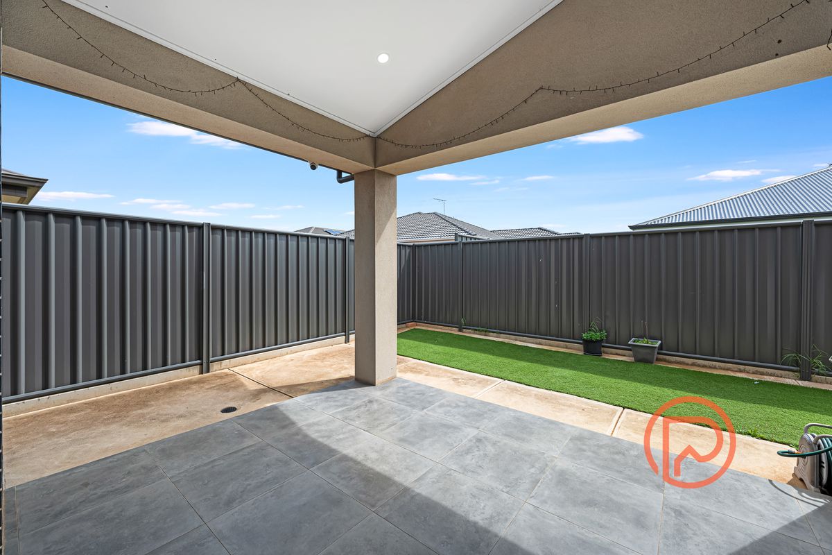 14 Bracken Avenue, Andrews Farm