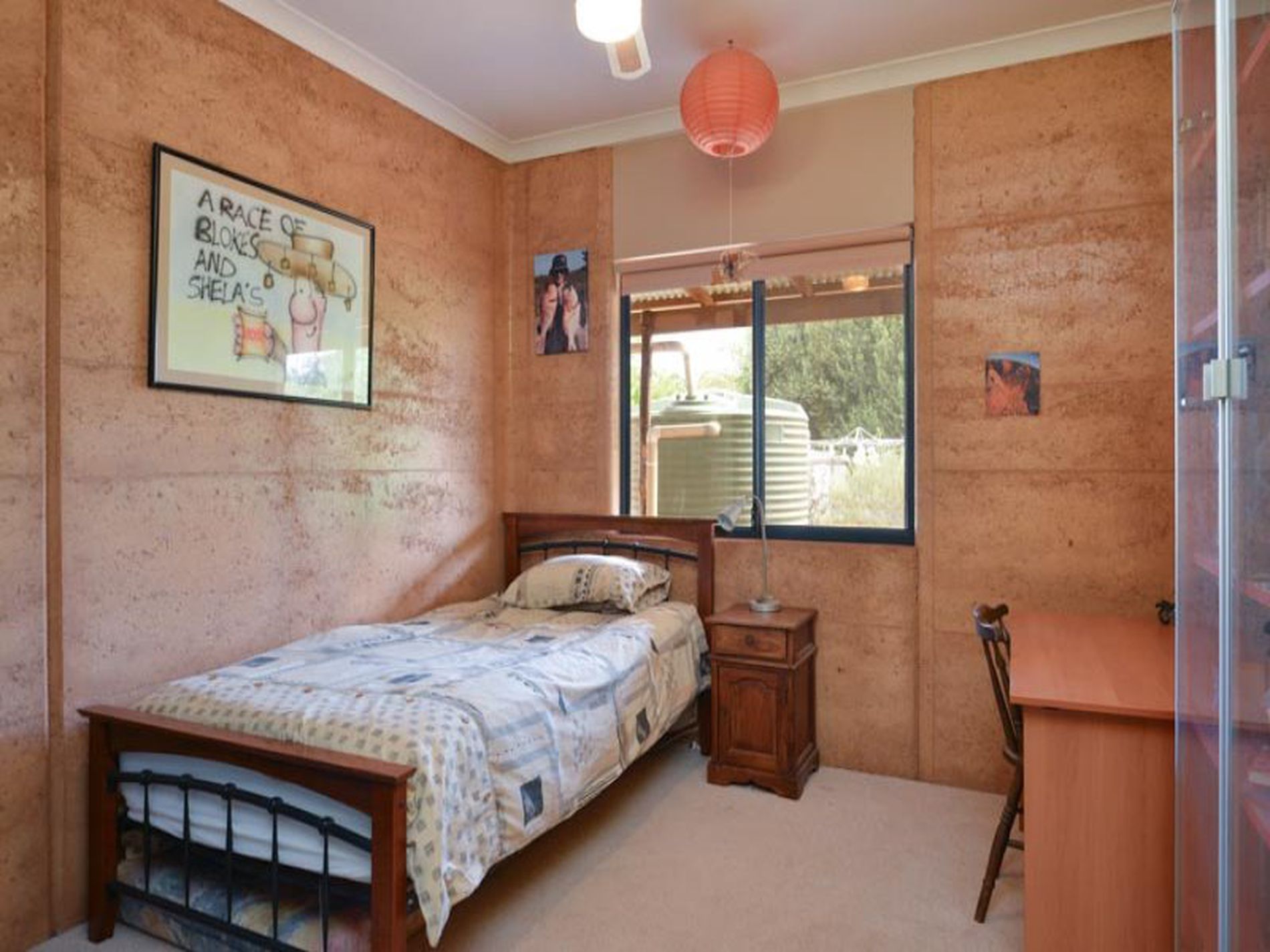 3 Emery Close, Broadwood