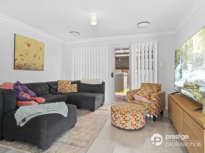 90A Easton Avenue, Spring Farm