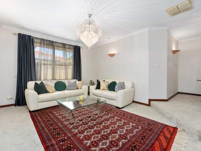 43 Hickory Drive, Thornlie