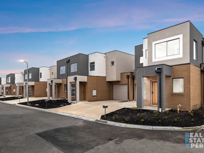 4 Tiger Way, Officer