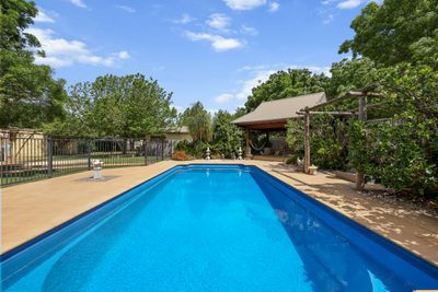 10 Hartmann Drive, Tamworth