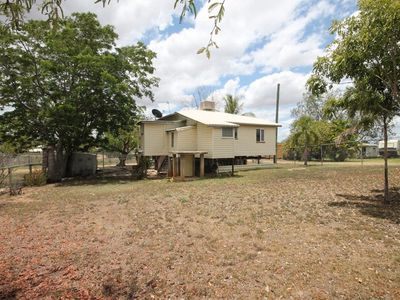 55 SADDS LANE, Queenton