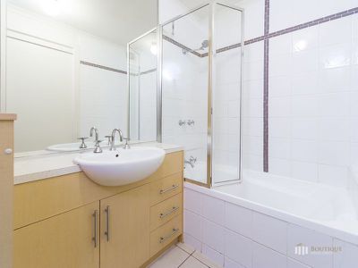 8 / 9 King Street, Dandenong