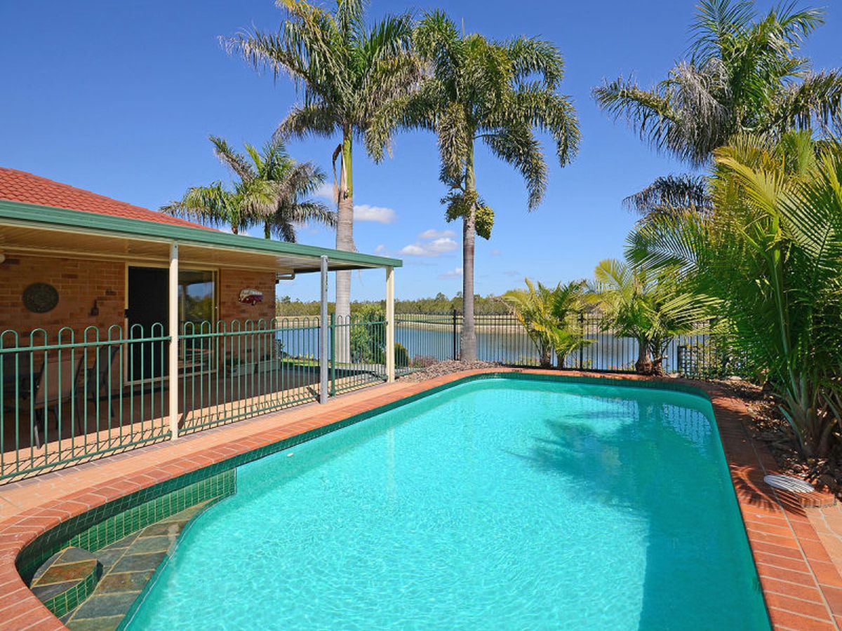 24 Bushlark Avenue, Eli Waters