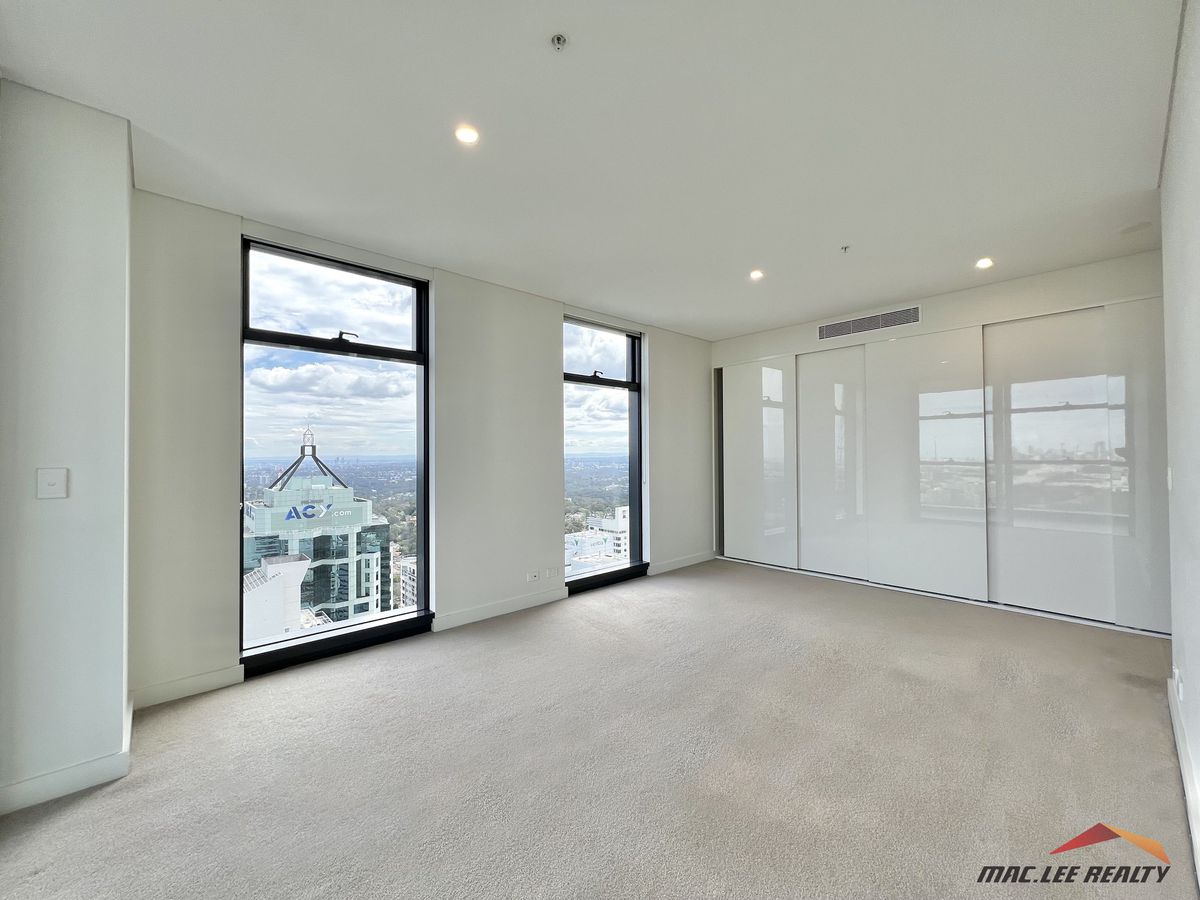 3705 / 438 Victoria Avenue, Chat...