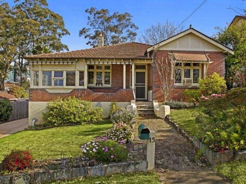 15 Hillcrest Road, Pennant Hills