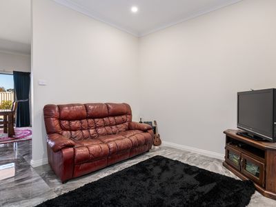 29 Gatacre Drive, Somerville