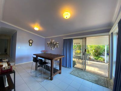94 Passerine Drive, Rochedale South