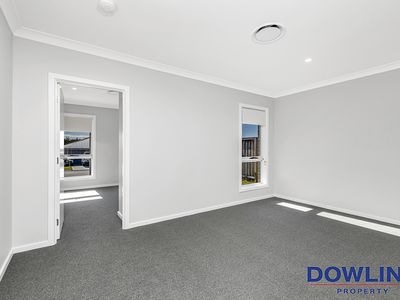 21 Midnight Avenue, Medowie