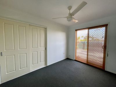 1 Twolyn Street, Urangan