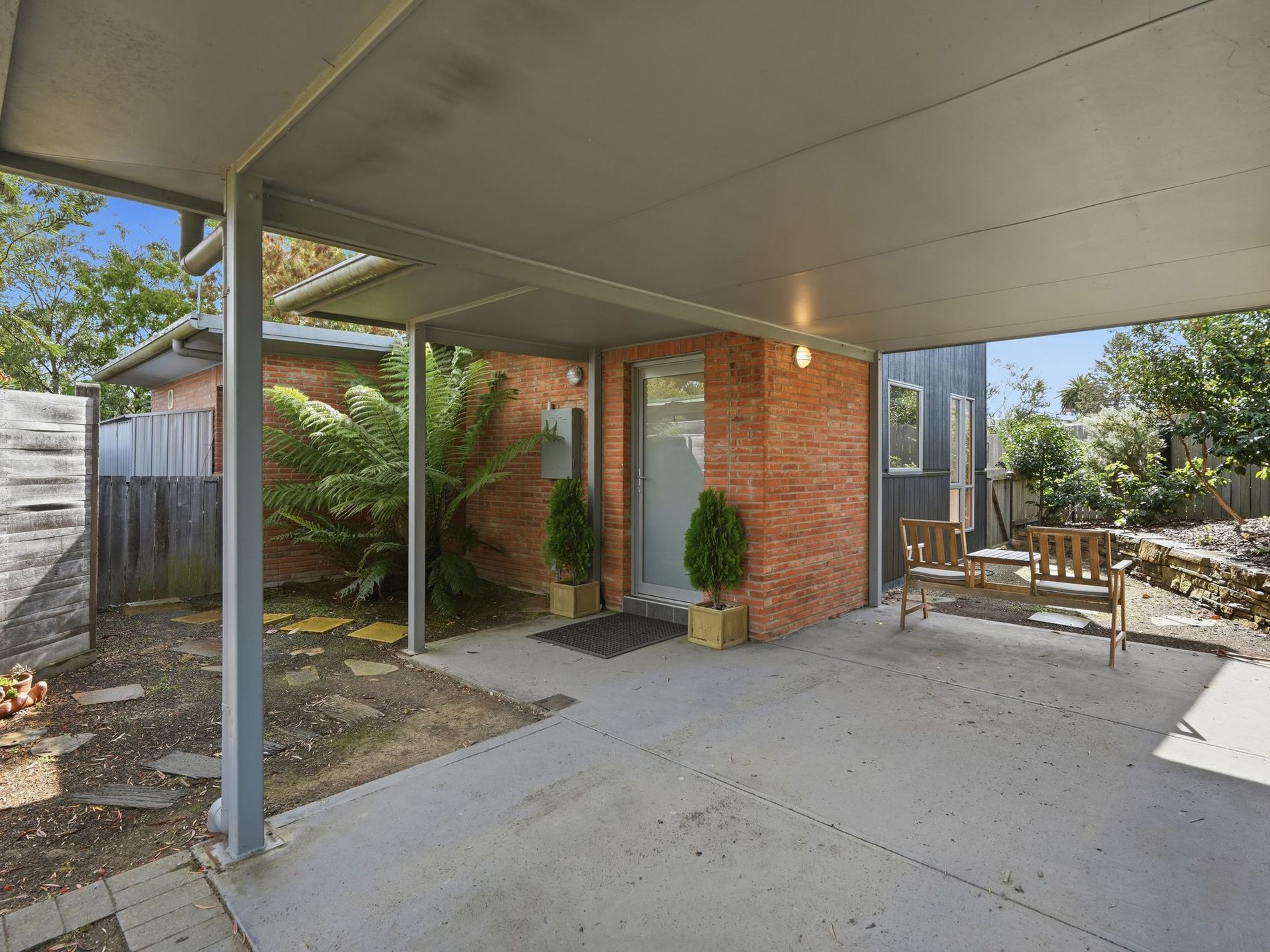 1 / 8 Smith Street, Cygnet