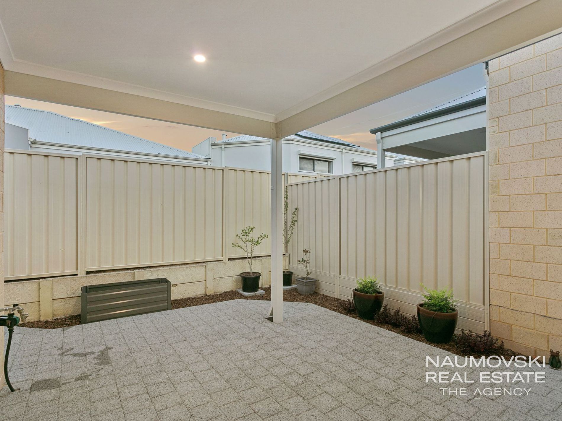 9B Chipala Road, Westminster