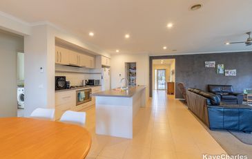 6 Audrey Lane, Berwick